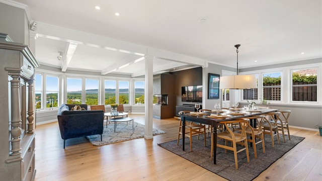 Downlights i himlingen gir god belysning og bidrar til en moderne finish