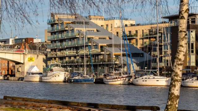 Per-Espen Omberg i Krogsveen presenterer Tordenskiolds gate 9C - en velholdt 3-roms i sameiet Tordenskiolds Brygge.