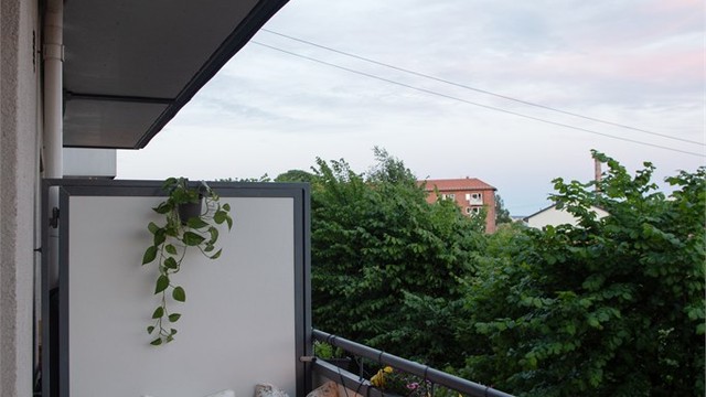 Nyt kveldsstemningen fra din egen balkong.