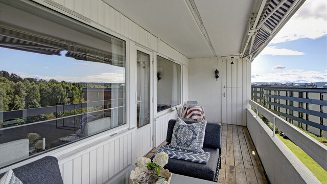 Balkong - plass til utemøblering, grill, etc.