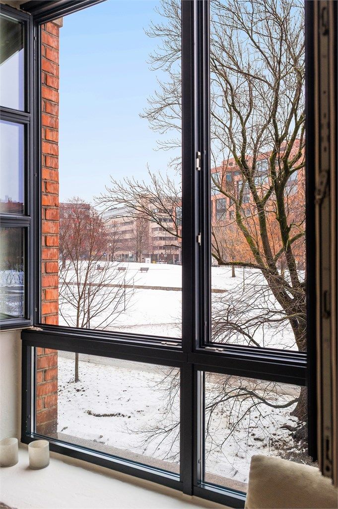 I tillegg til den store takterrassen jobber borettslaget med å legge til rette for at felleslokalet kan brukes til hjemmekontor av andelseierne, denne kontorordningen forventes ferdig i 2026.