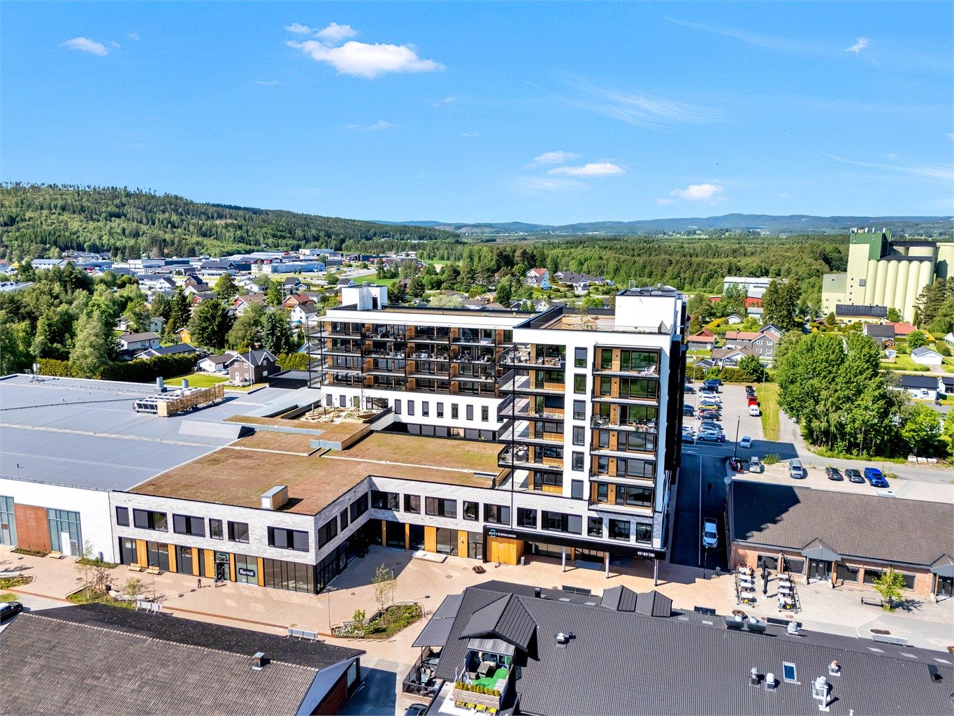 Velkommen til Bjørkeveien 20A - Sentral beliggenhet på Bjørkelangen!