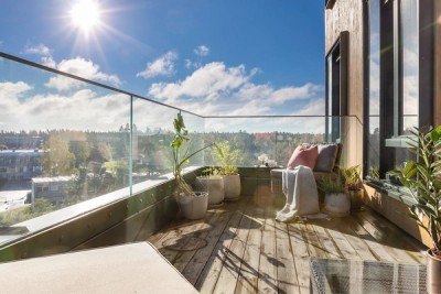 Lekker, moderne og ny (2022) leilighet i 5.etasje med to soverom | Balkong på 12 m2| Garasjeplass | God takhøyde 