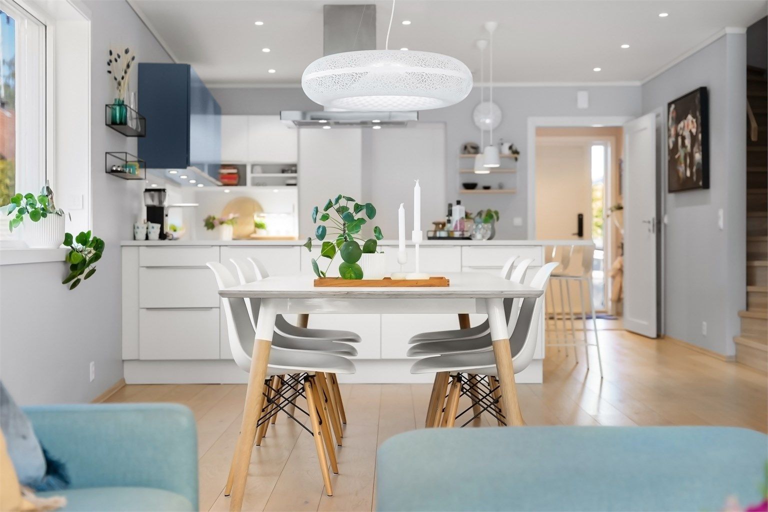 Arkitekttegnet familiebolig med perfekt og gjennomført planløsning