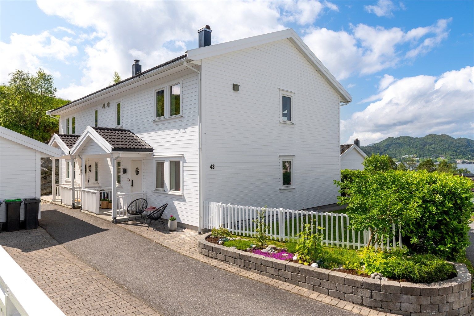 Velkommen til Øllsvikvegen 43 presentert av Daglig leder/Eiendomsmegler Preben Willmann