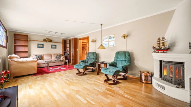 Rom benyttet som kjellerstue.