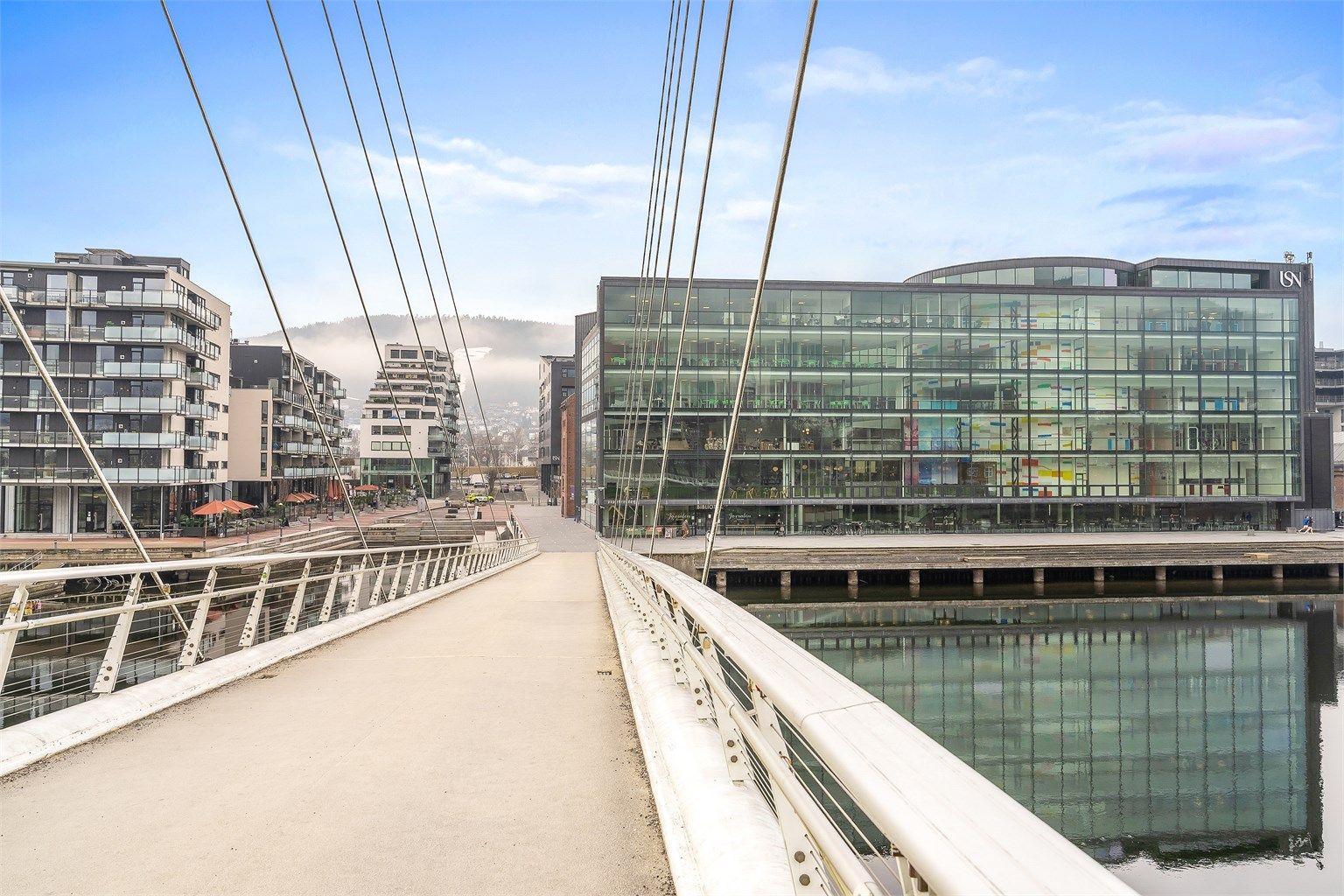 Papirbredden med bibliotek samt Universitetet i Sørøst-Norge.