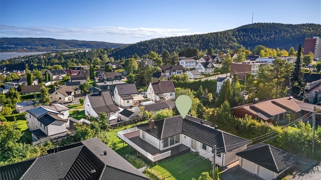 Nærhet til marka med tur- og rekreasjonsmuligheter sommer som vinter.