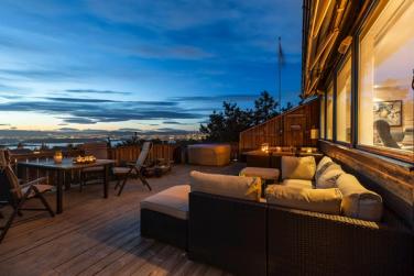 Velkommen til Bjørnemyr terrasse 6 - En fantastisk eiendom med fantastisk fjordutsikt