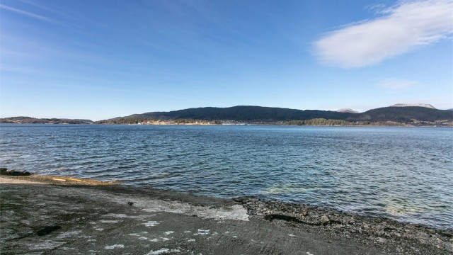 Nydelig utsikt mot Ellingsøyfjorden