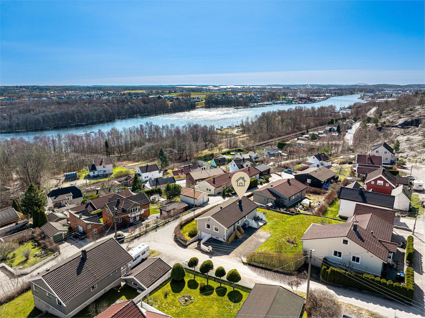 Josefsbakken 4 presenteres av Per-Espen Omberg i Krogsveen.