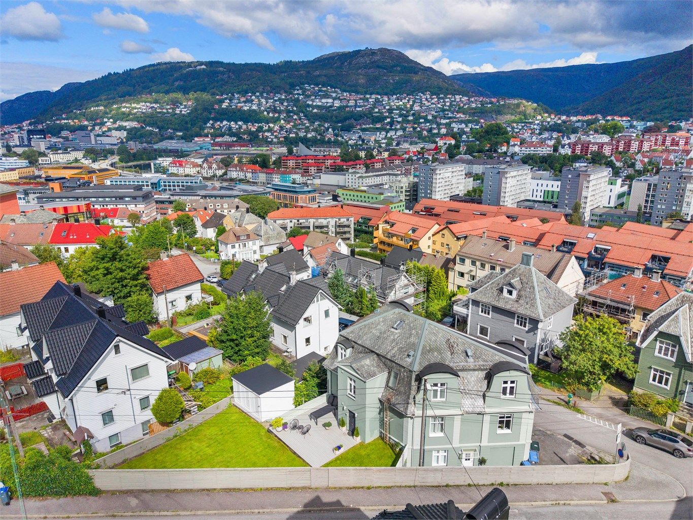 Beliggenheten er svært gunstig for studenter ved HVL, BI og Universitetet i Bergen.
