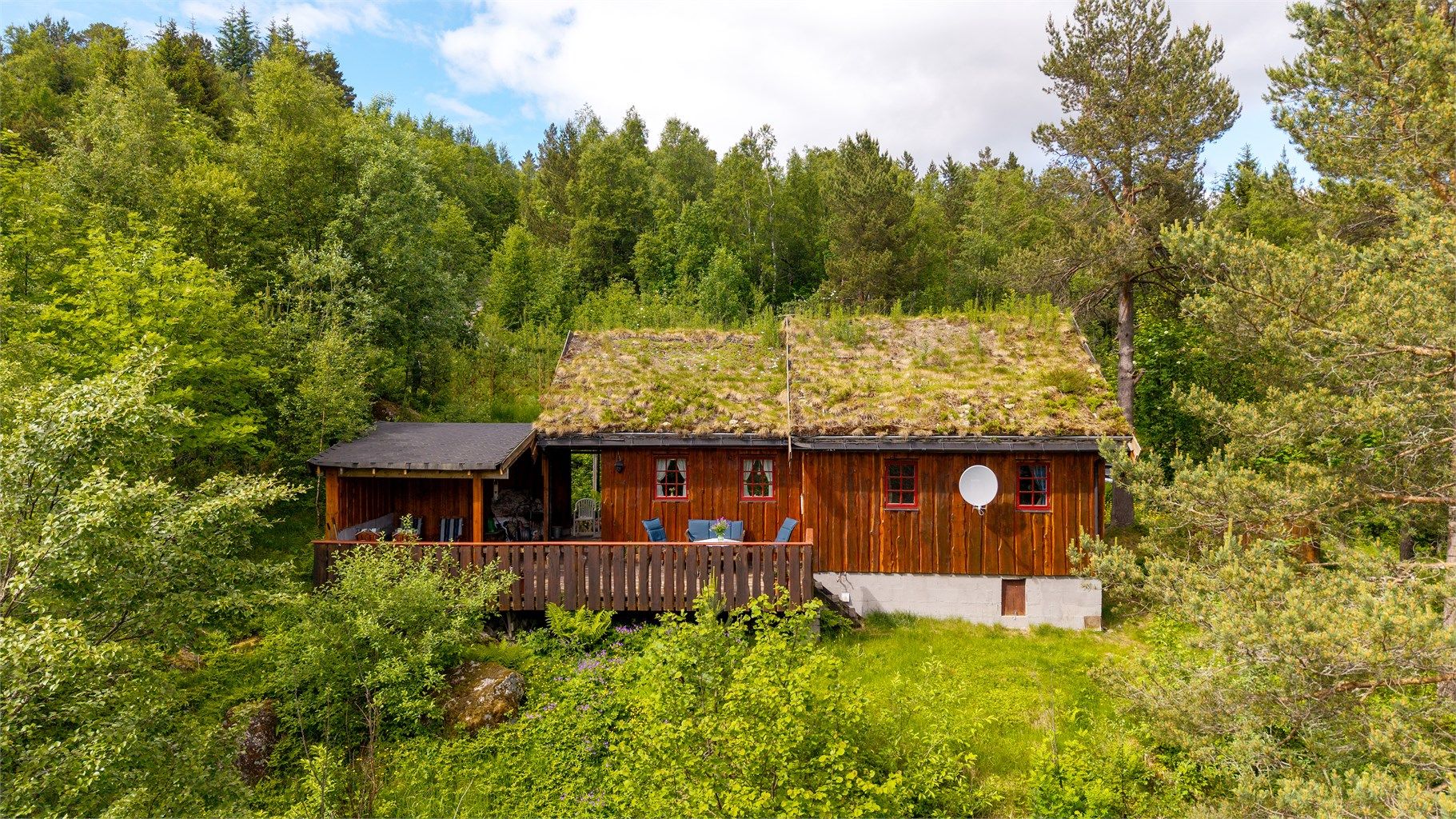 Velkommen til Fausavegen 10 presentert av Eiendomsmegler/Fagansvarlig Even Roth
Foto: Stian Wiik