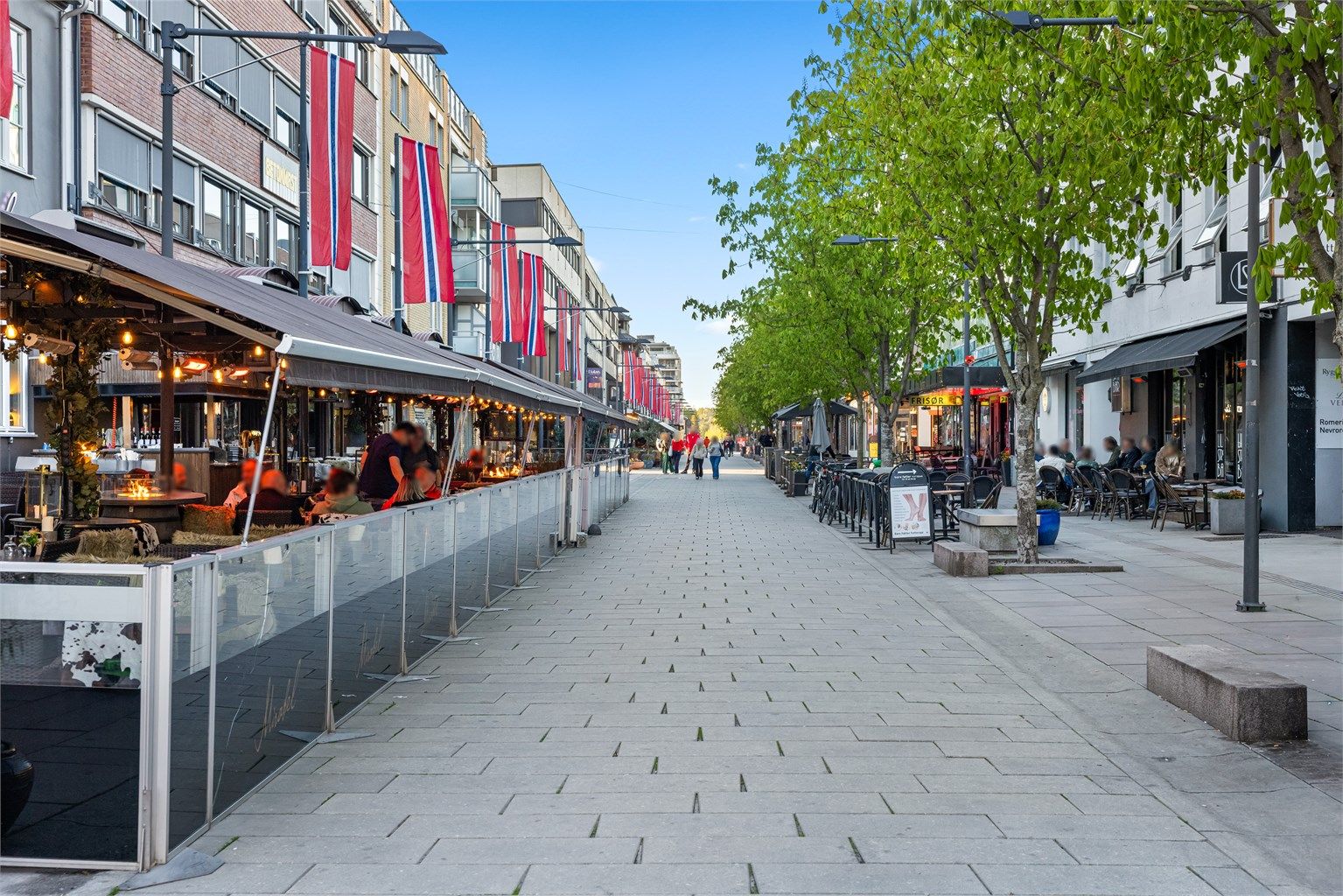 Lillestrøm sentrum ligger en kort trilletur unna