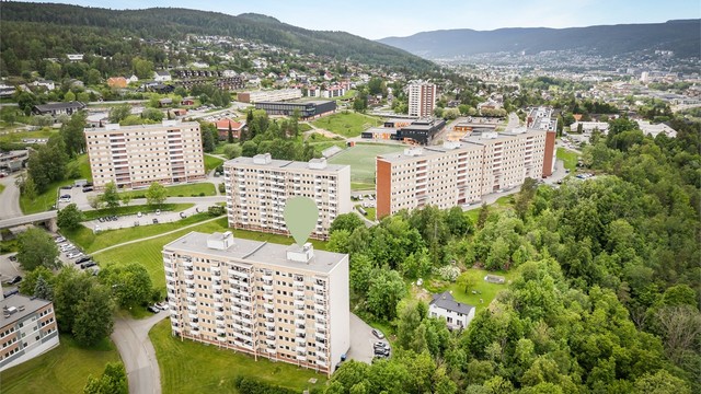 Kort gangavstand til skoler, barnehager, idrettsanlegg, lekeplass, bibliotek og matbutikk.
Foto: Stine Prøitz Jørgensen