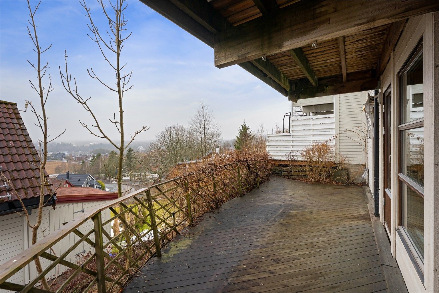 Her er det gode møbleringsmuligheter, og et hyggelig sted å nyte late dager