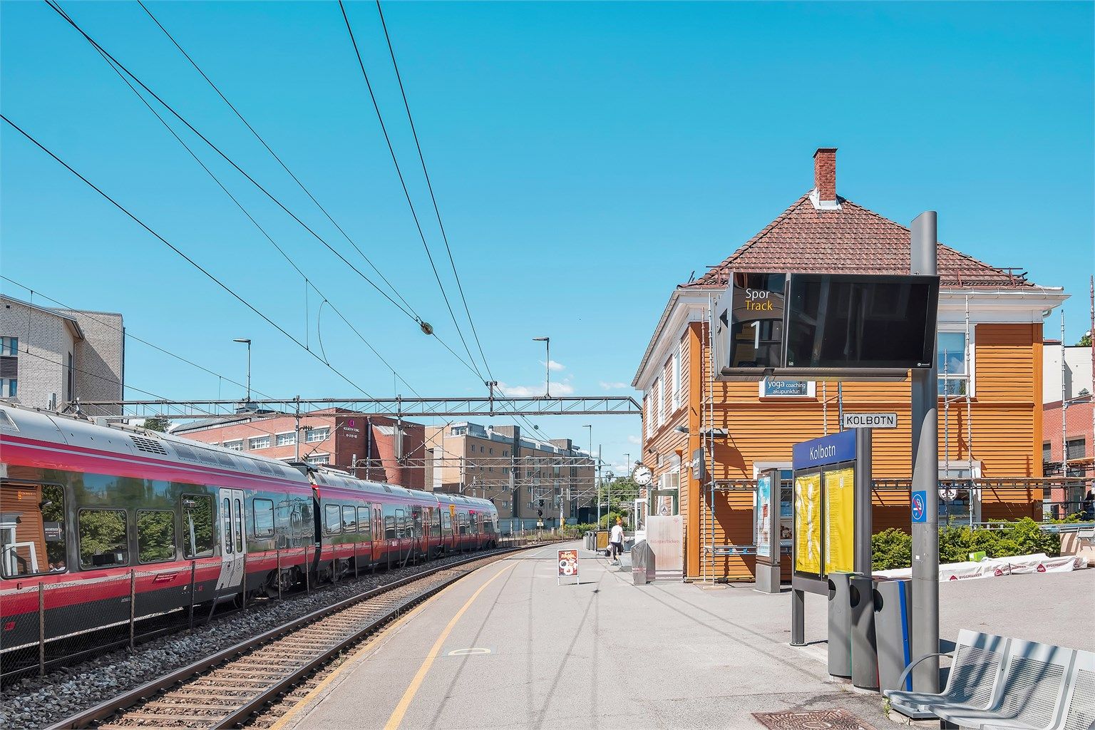 Område - Kolbotn togstasjon med hyppige avganger mot Oslo og Ski med 15. min rute på dagtid