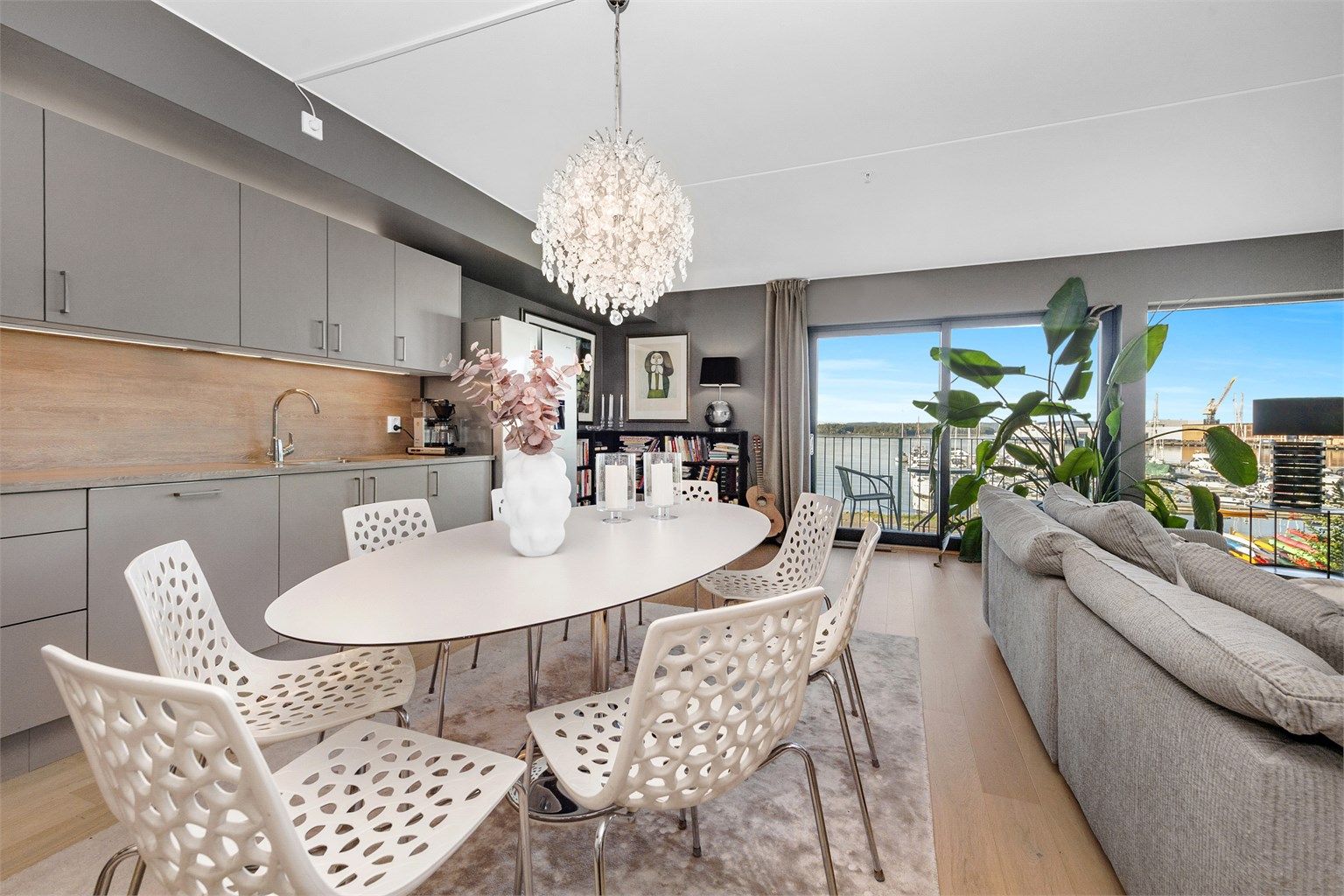 Spisestue. Fotograf: Arunas Zabulionis/ Aronasphoto