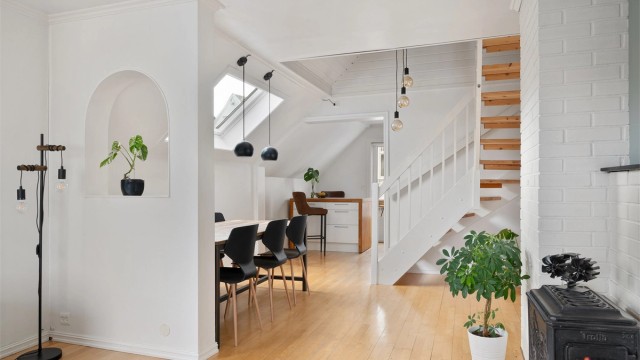 Leiligheten er delt inn i ulike soner.