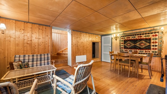 Kjellerstue - ikke bruksendret/omsøkt eller godkjent til varig opphold.