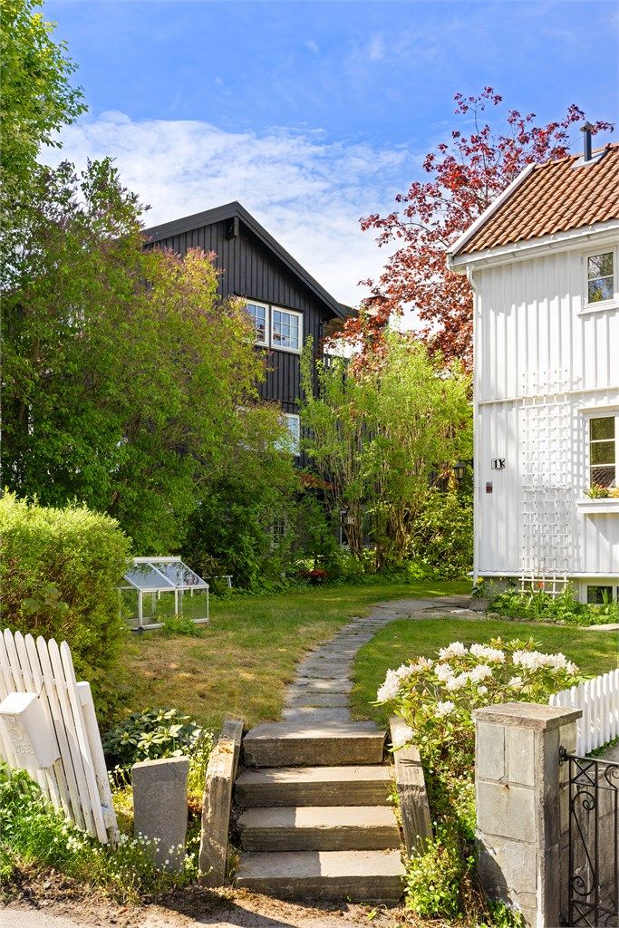 Sti til inngangsparti