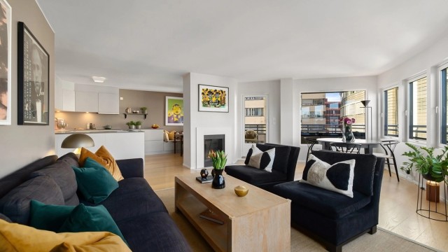 Velkommen til Middelthuns gate 19 - Presentert av Krogsveen ved Jan Robert Ottesen!