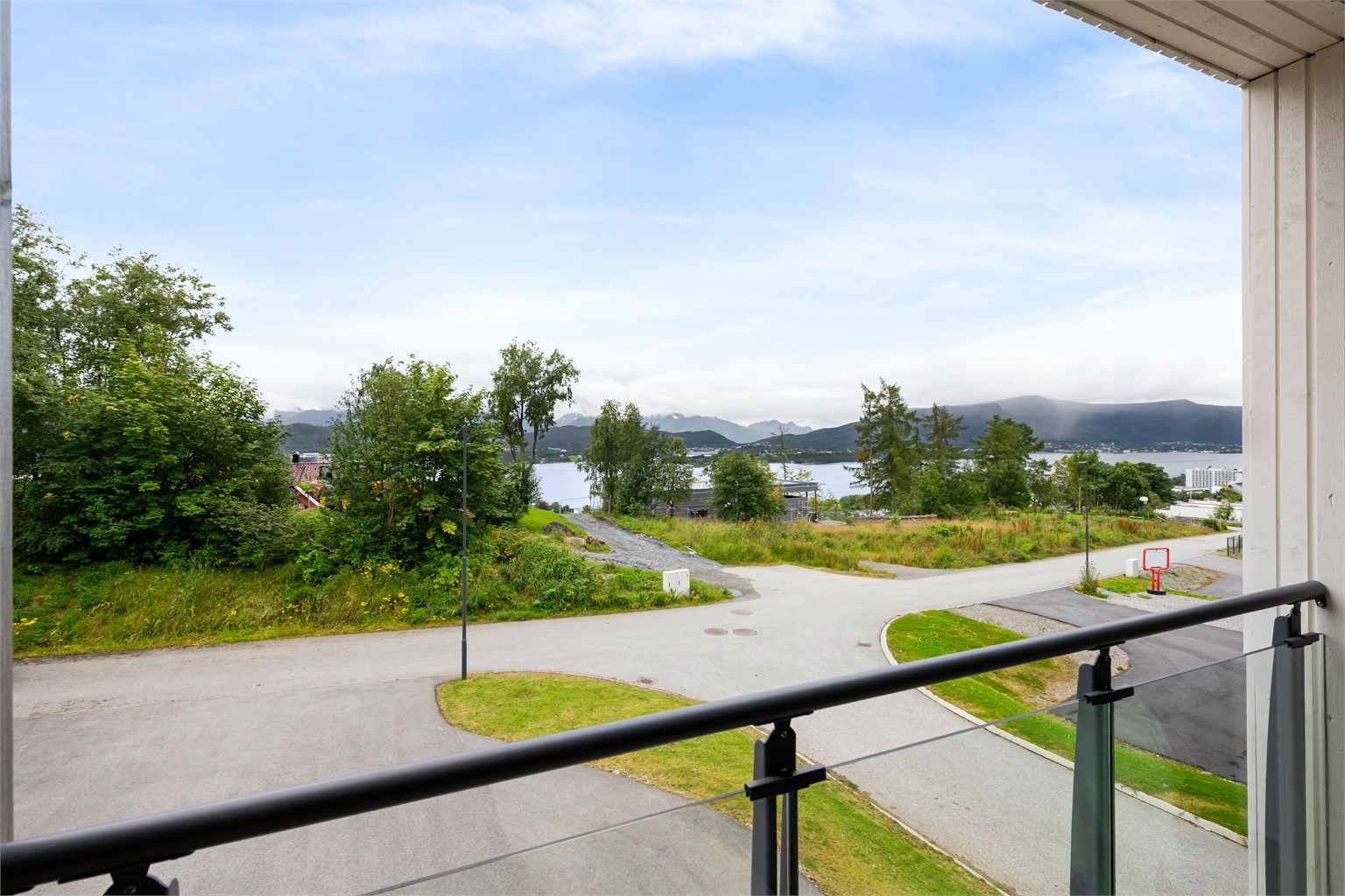 Gangavstand til badeplass og friområder på Geileberga.