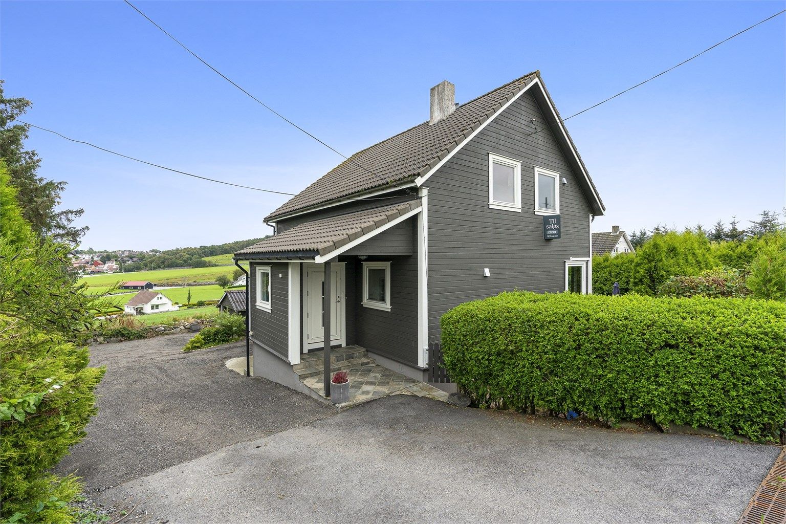 Lene Hviding v/Krogsveen Stavanger, presenterer Randabergveien 259.