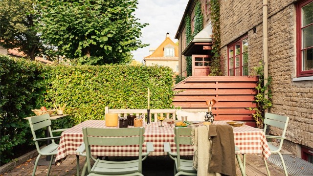 Her får du den perfekte plassen til å flytte middagene ut på sommerstid.