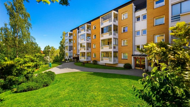 Attraktiv og hyggelig 4-roms leilighet med flott beliggenhet på øvre Høvik. Foto: Zovenfra AS