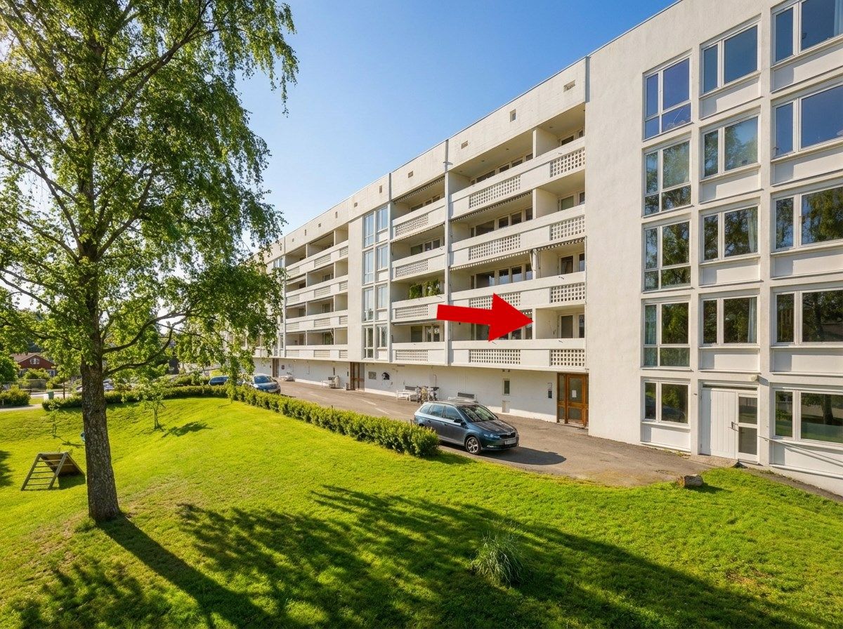 Med kort vei til markas utallige tur- og friluftsmuligheter, og nærhet til buss og T-baneforbindelser er det ikke rart mange ønsker å bosette seg i dette området. Bildet er AI redigert