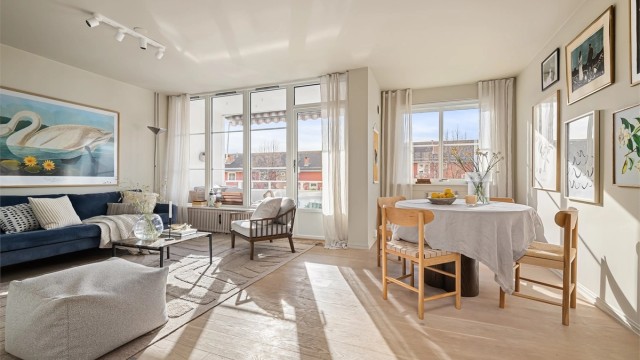 Velkommen til Selvbyggerveien 96 - presentert av Hanne Pettersen