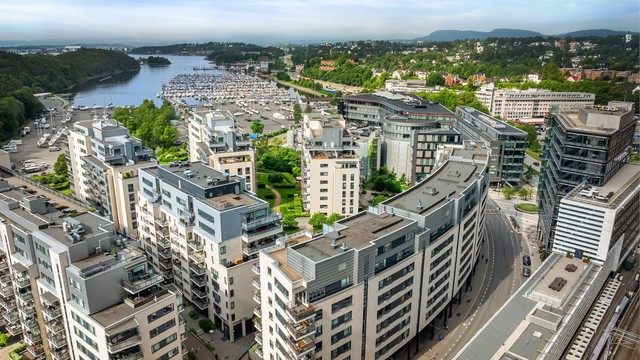 Skøyen er et av Oslos viktigste knutepunkter for offentlig transport.