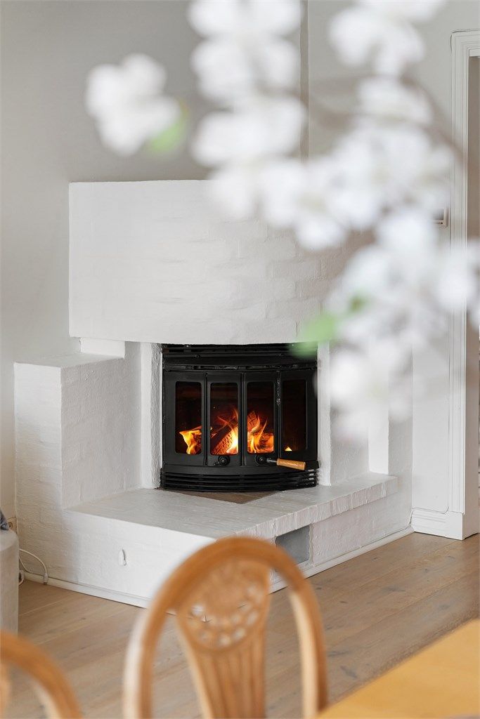Peis i stuen for hygge