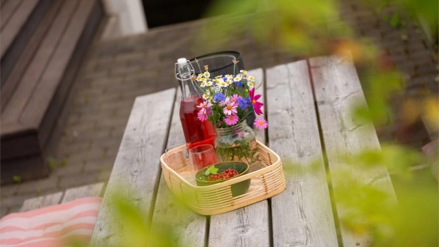 Det er fint å sitte forsiden på gode sommerkvelder