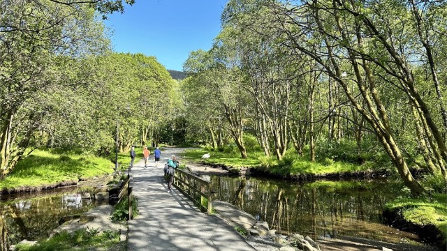 Like ved borettslaget finner du turstien rundt Ortuvannet, ideelt for daglig mosjon i flotte naturomgivelser.
