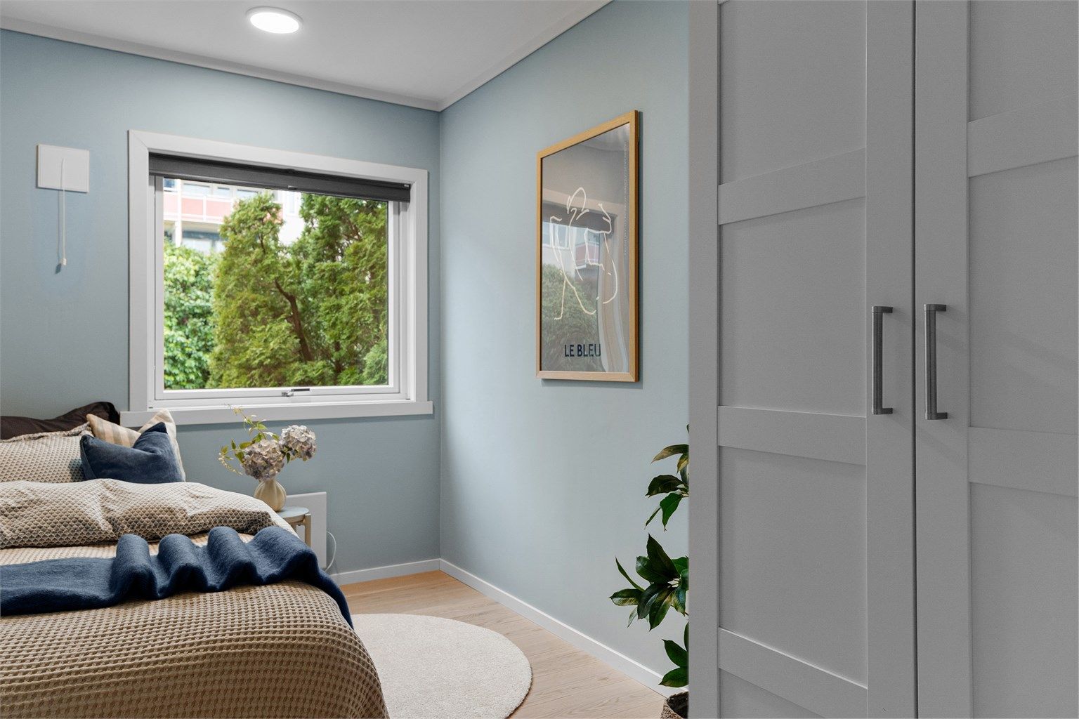 - Soverom nr. 2 passer perfekt som barnerom eller gjesterom -