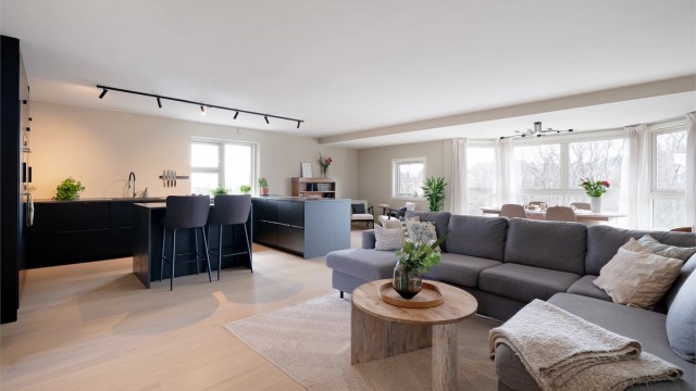 Velkommen til Hoffsveien 60A! - Presentert av Therese Ekeli Berg v/ Eiendomsmegler Krogsveen. Foto: Chris Borowiak.