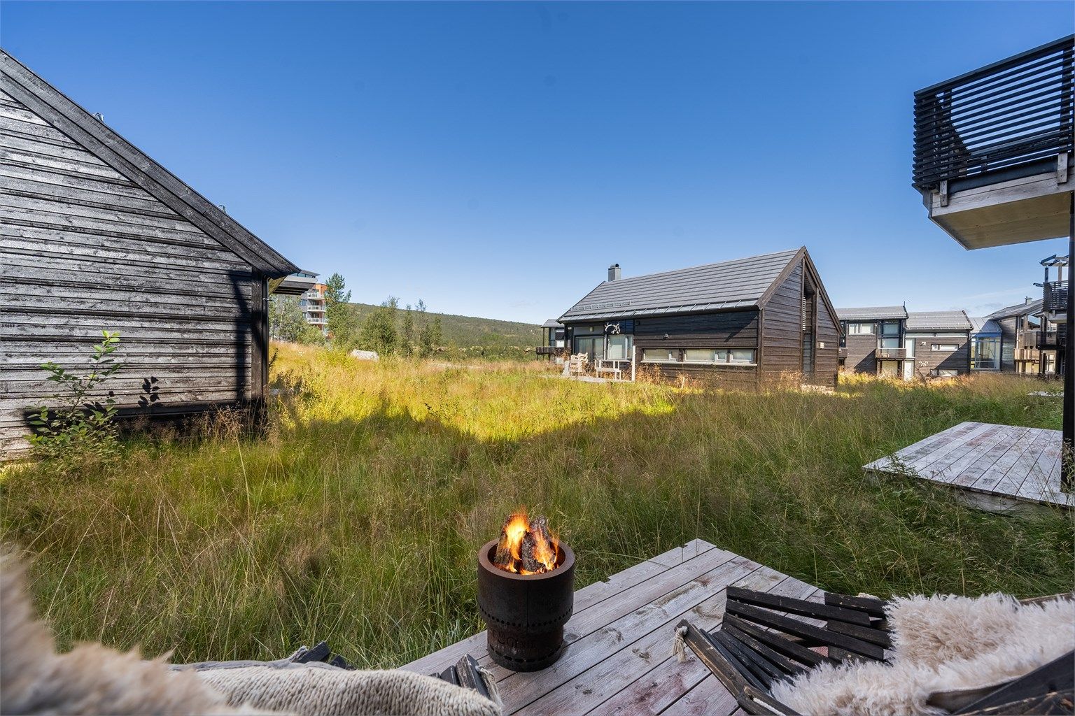 Veranda mot hyggelige og rolige omgivelser i nabolaget 