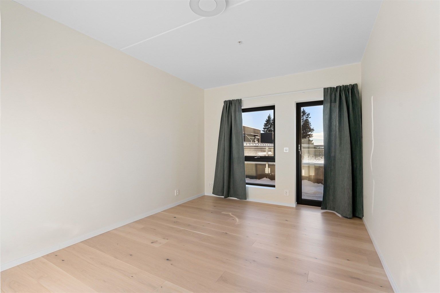 Soverom 3 med utgang til terrasse