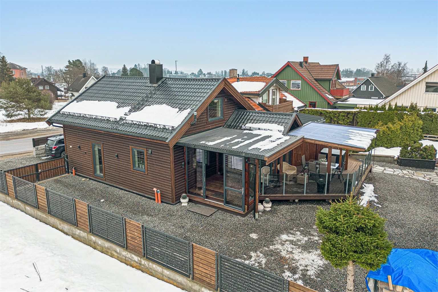 Velkommen til Vognvegen 64B - Sentral beliggenhet med kort avstand til "alt". 