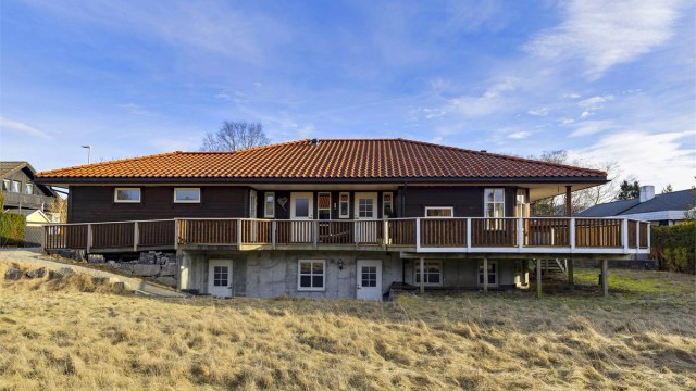 Velkommen til Østre Hamravei 12! (Fotograf: Marianne Lyse)