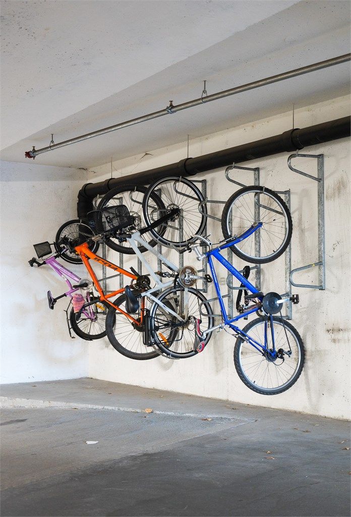 Garasjeanlegget har også rikelig med sykkelparkering og gode parkeringsmuligheter for gjester.