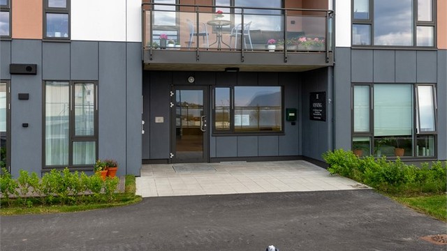 Overbygd Inngangsparti mot vest