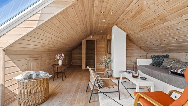 Loftstue -rommet gir en fleksibel og innbydende atmosfære med mange muligheter
