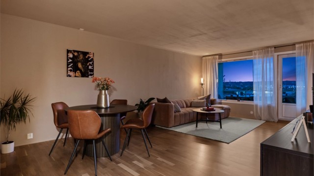 Alf Prøysens vei 8B presenteres av Jørgen Sande Johansen i Krogsveen