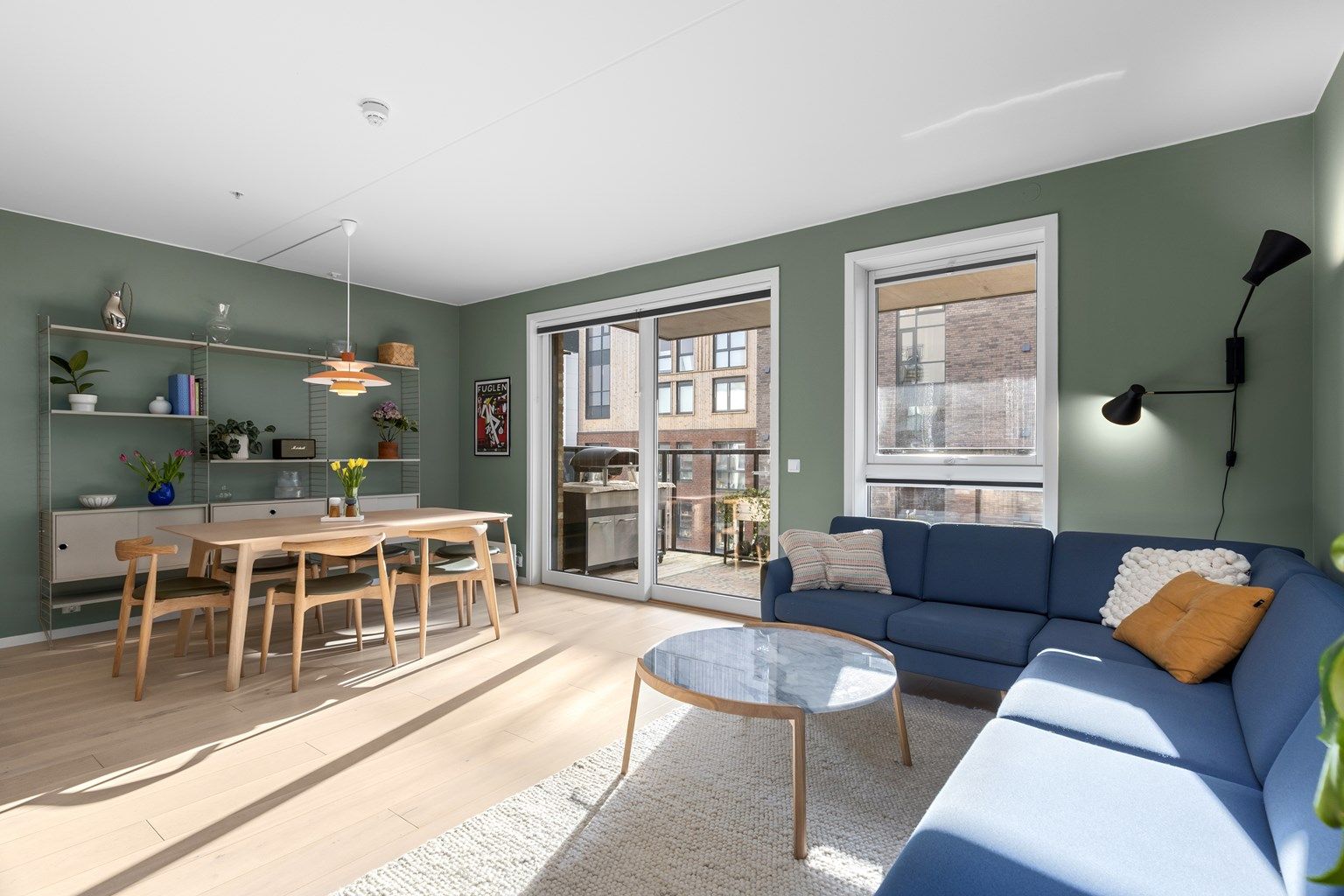 Velkommen til Frysjaveien 42F, en svært pen 3/4-roms i populære Frysjaparken