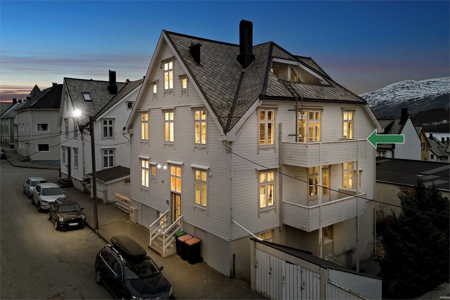 Velkommen til Giskegata 33 presentert av Eiendomsmegler Geir Kristian Ødegård 
Foto: Diakrit (Krisztian Sere)