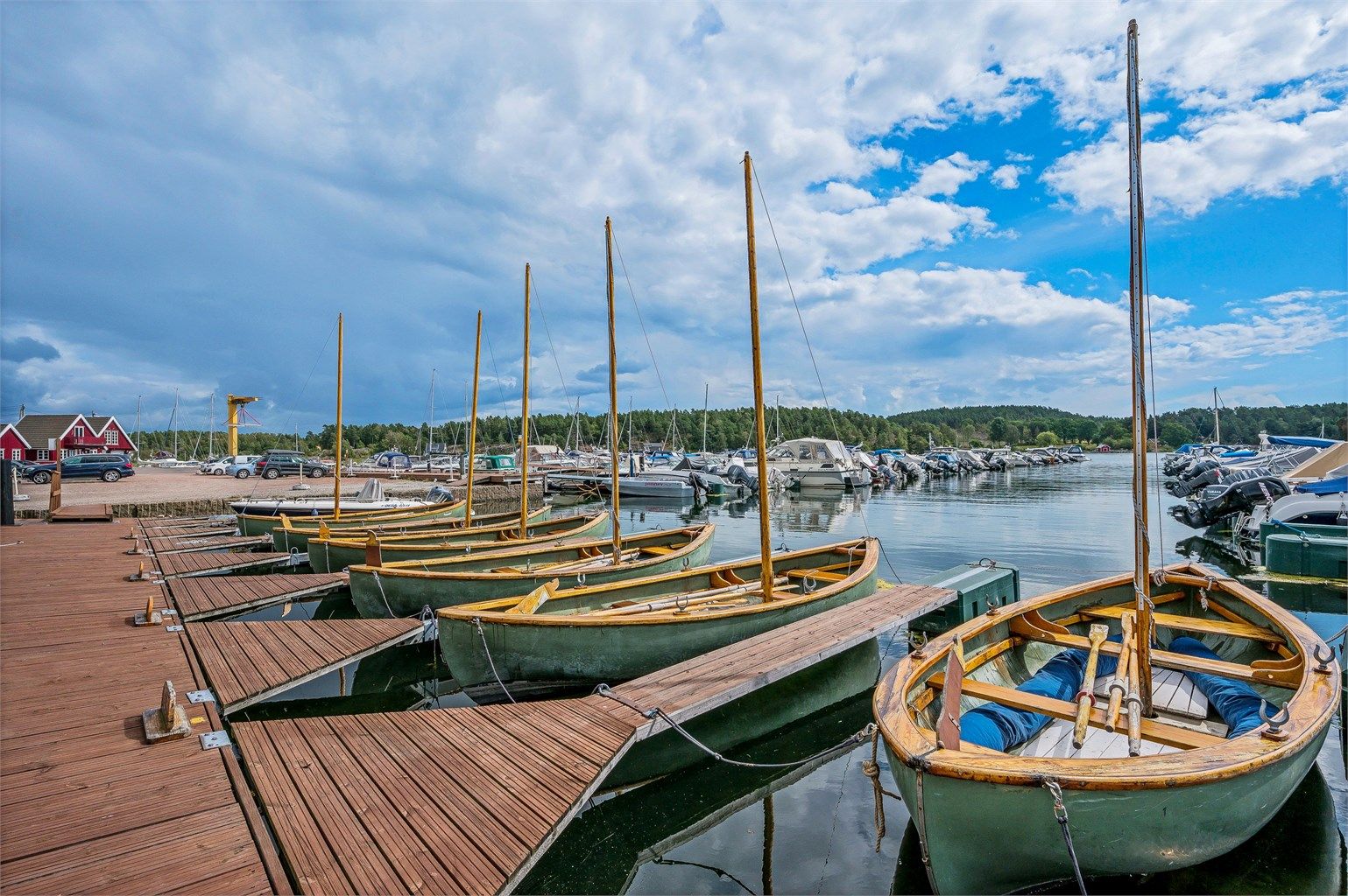 Nabolaget byr på idylliske omgivelser ved sjøen.