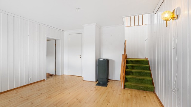 Deilig med stor gang til ytterklær, sko og/eller kanskje barnevogn?